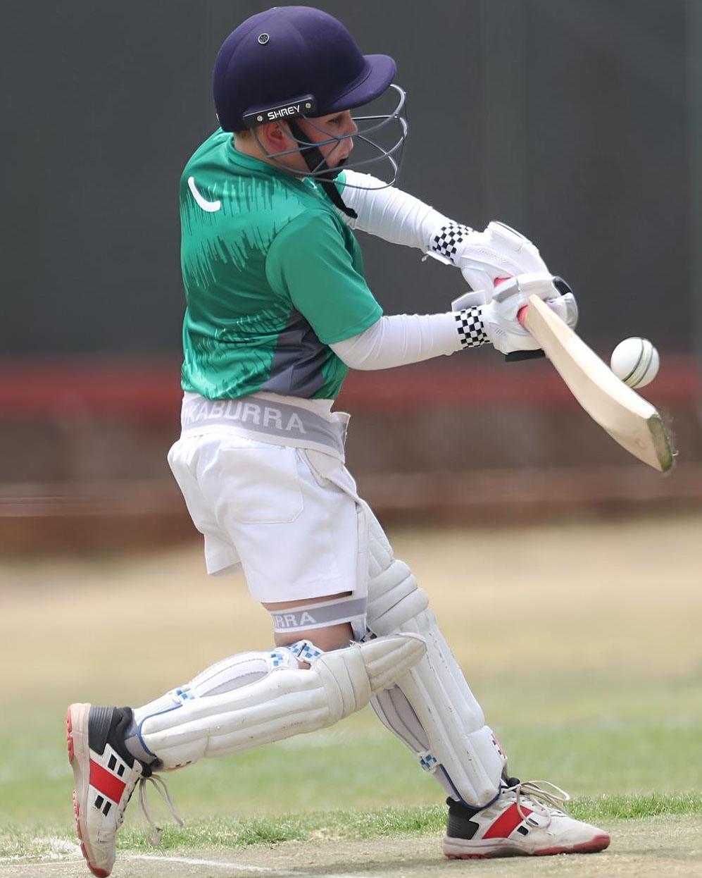Cricket Zimbabwe Lite Active